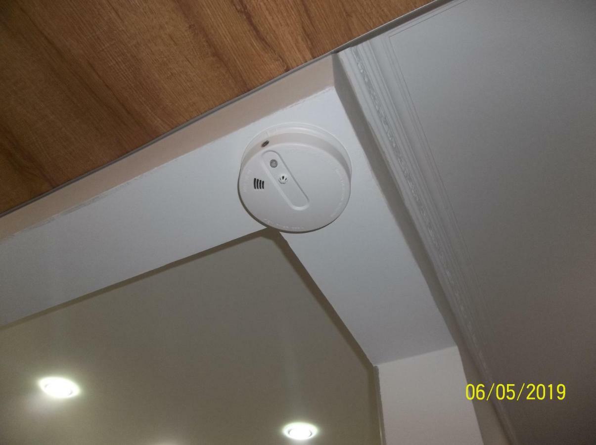 МАТЕ Apartment Батуми Экстерьер фото